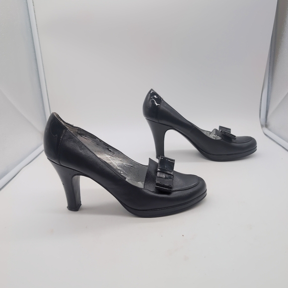 Naturalizer Mischief Sz 10 Bow Toe Black Women's Heels - Picture 7 of 9